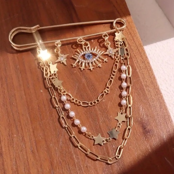 Vintage Evil Eye Tassel Brooch - Golden Gaze Luxury Accessory Protection Pin 🧿 - Picture 3 of 7